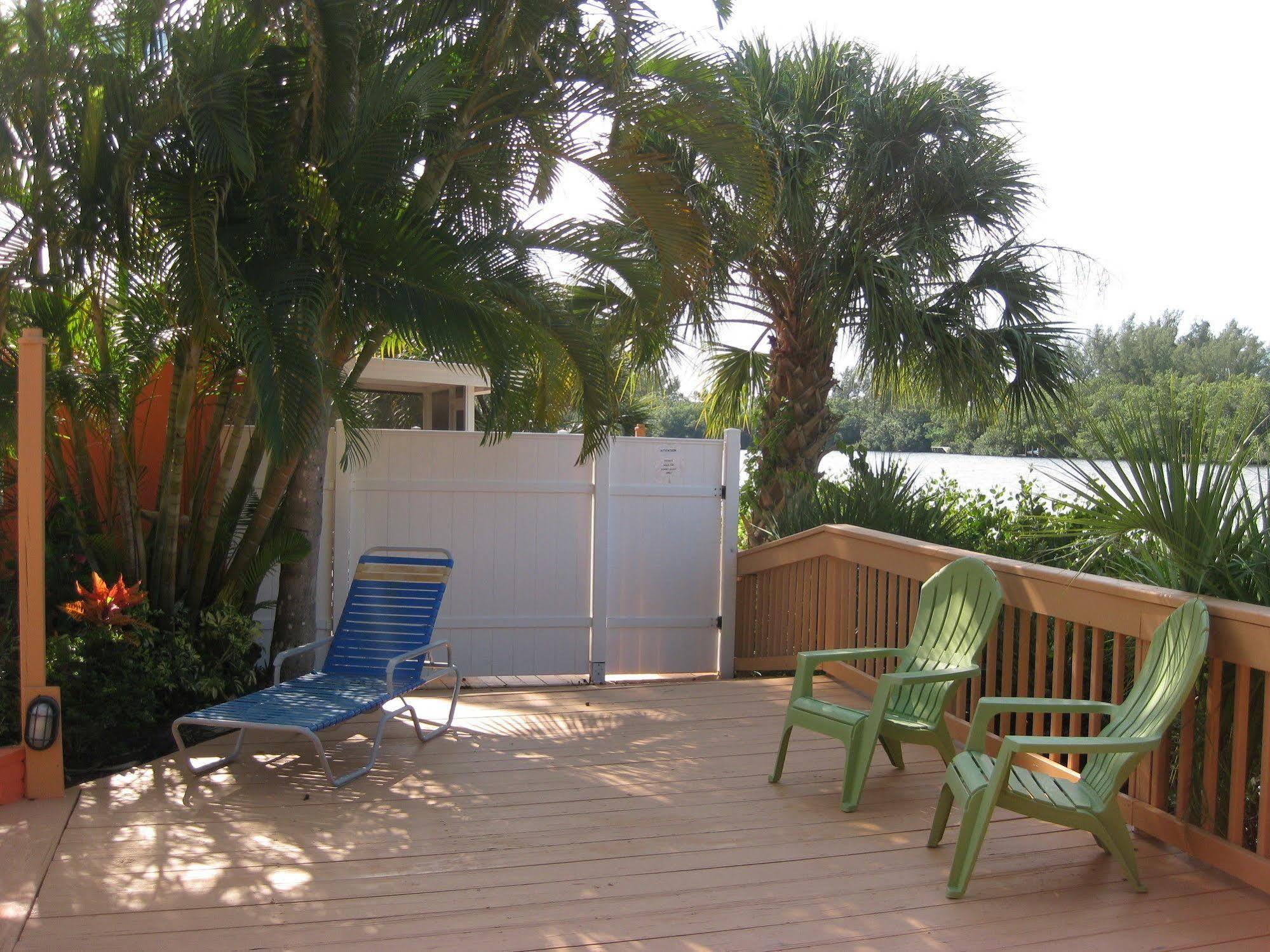 Gulf Gate Estates Flip Flop Cottages - Siesta Key מראה חיצוני תמונה